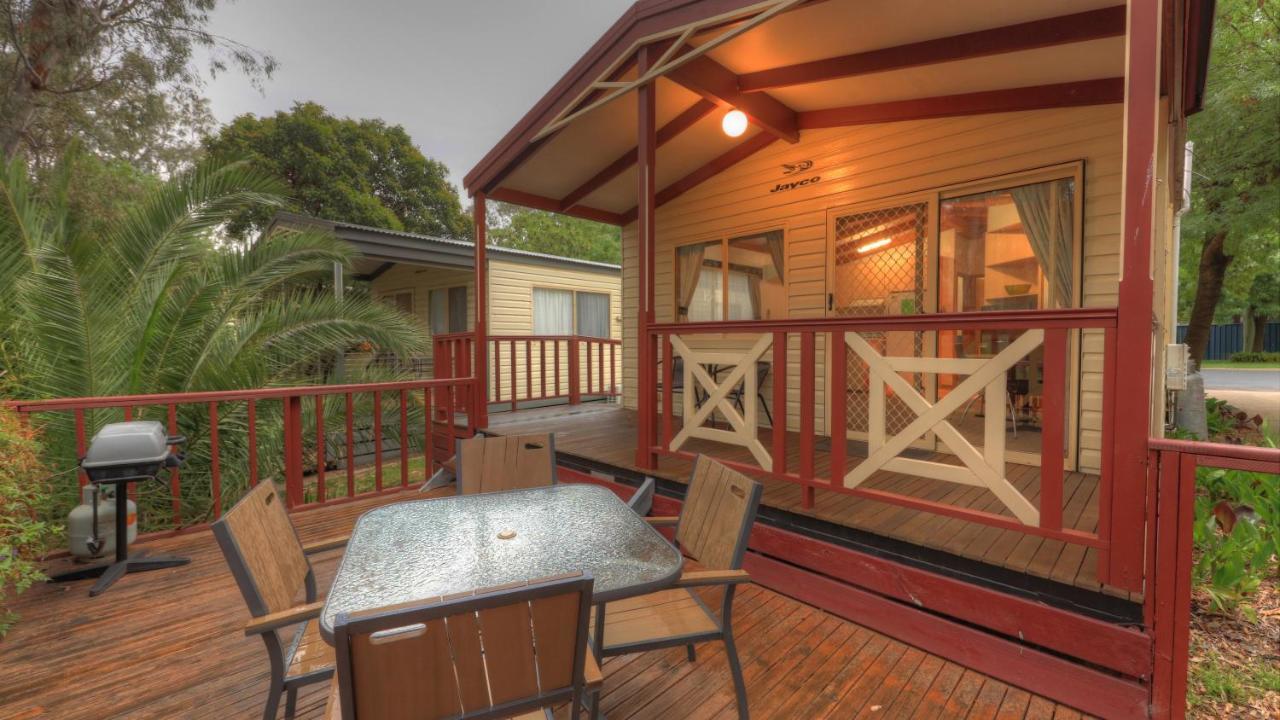 Moama Riverside Holiday Park ภายนอก รูปภาพ