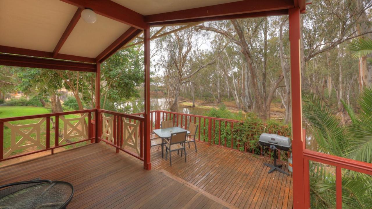Moama Riverside Holiday Park ภายนอก รูปภาพ