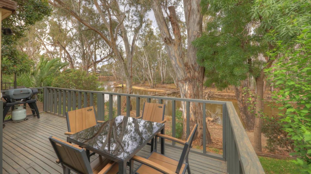 Moama Riverside Holiday Park ภายนอก รูปภาพ